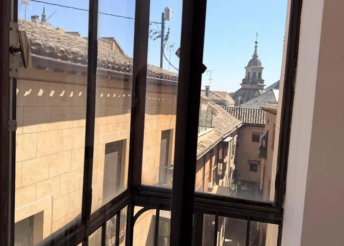 Smartmonki Sinagoga Entre La Catedral Y Zocodover