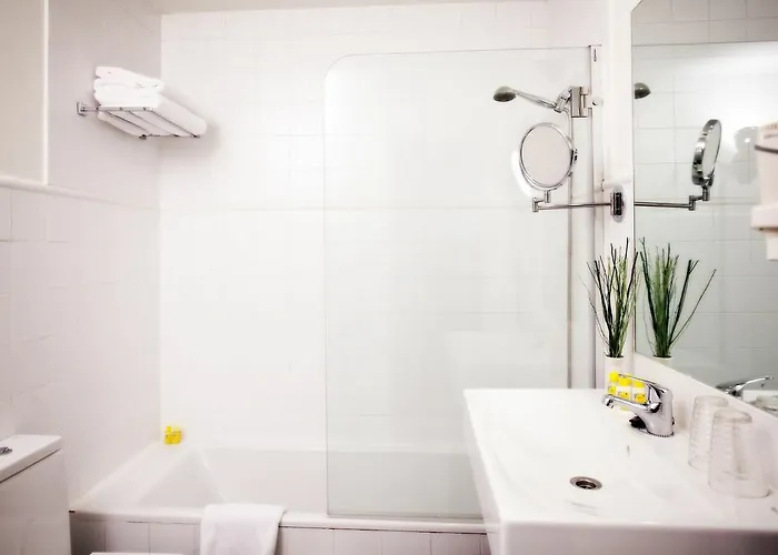 Smartmonki Sinagoga Entre La Catedral Y Zocodover