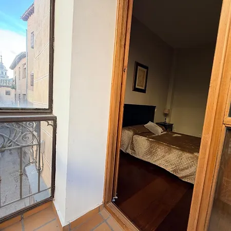 Smartmonki Sinagoga Entre La Catedral Y Zocodover