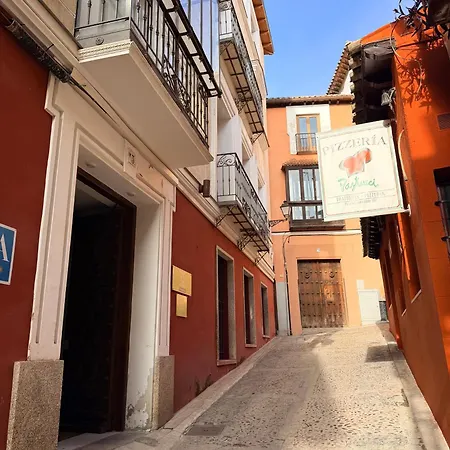 Smartmonki Sinagoga Entre La Catedral Y Zocodover